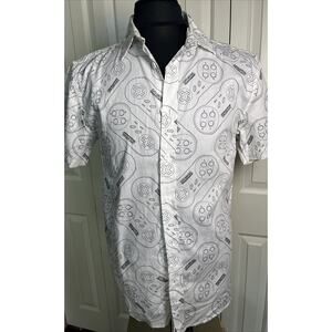 Super Nintendo Men’s Short‎ Sleeve Button Down Shirt White Black Size Med Cotton